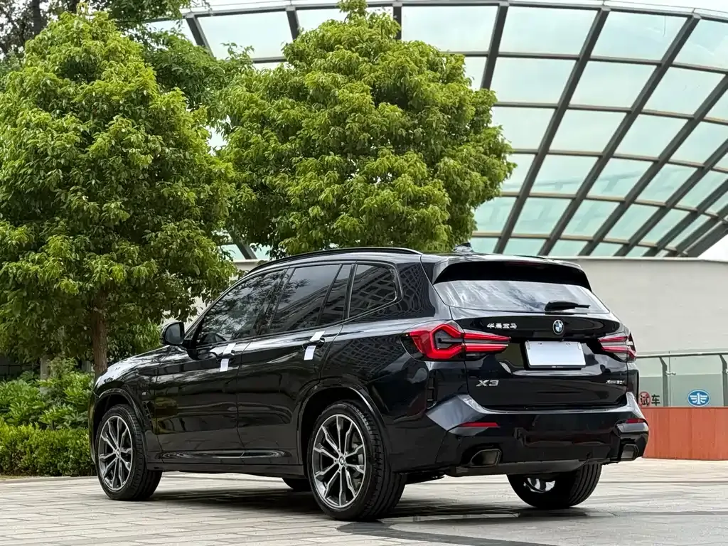 BMW X3 — фото 9