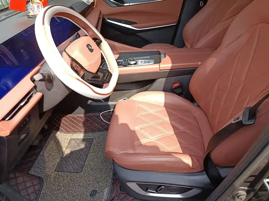 Changan CS75PLUS — фото 10
