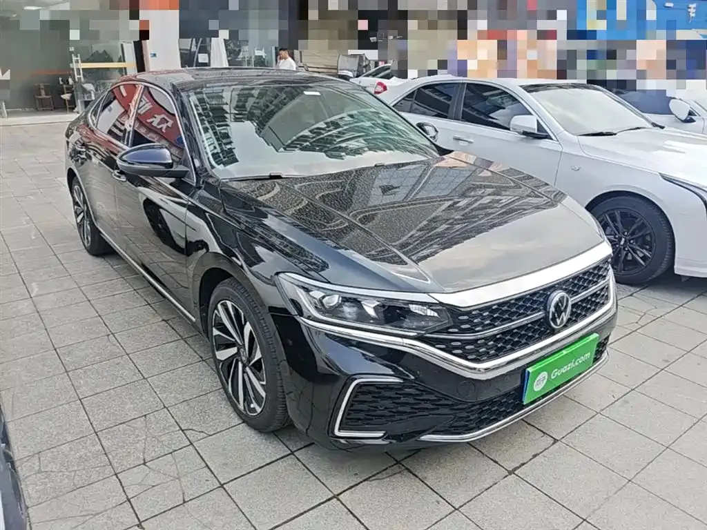 Volkswagen Passat — фото 8
