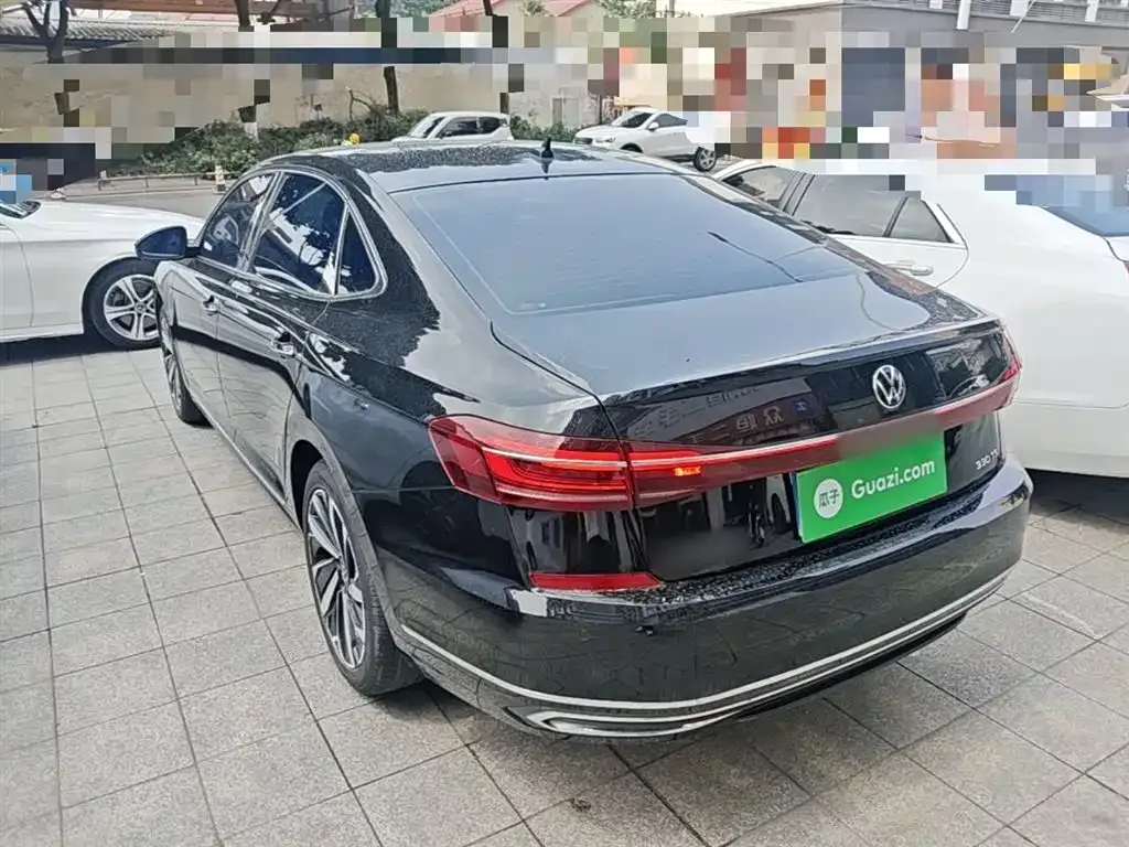 Volkswagen Passat — фото 5