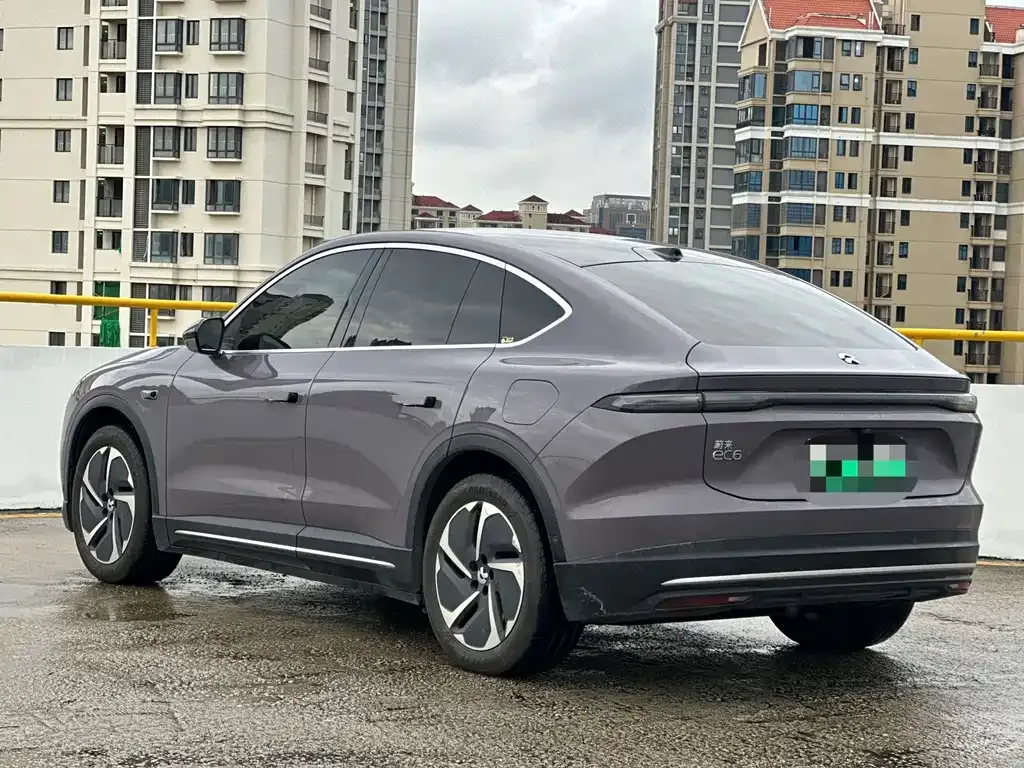 NIO EC6 — фото 10