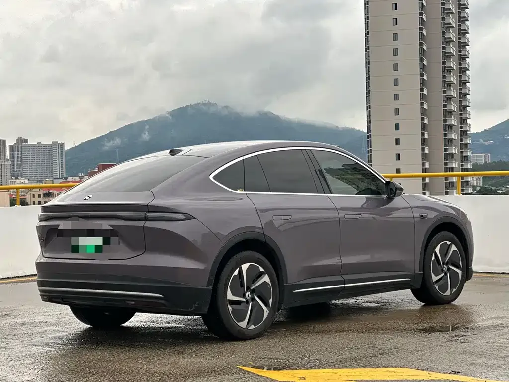 NIO EC6 — фото 8