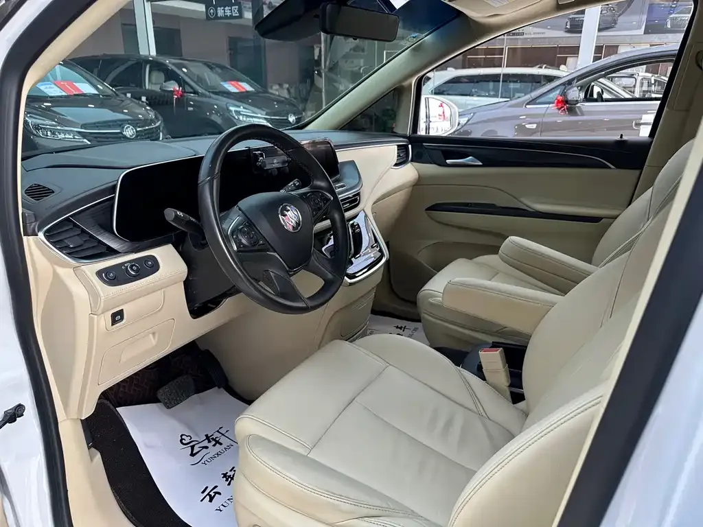 Buick GL8 2023 из CN, фото 5