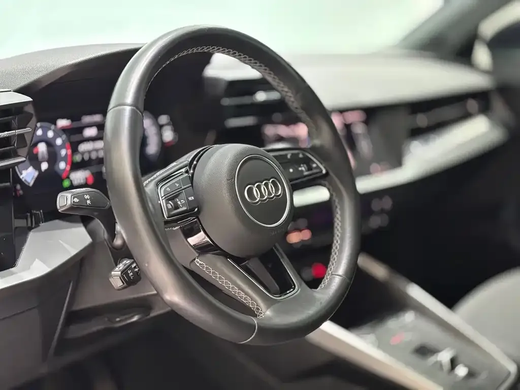 Audi A3 — фото 8
