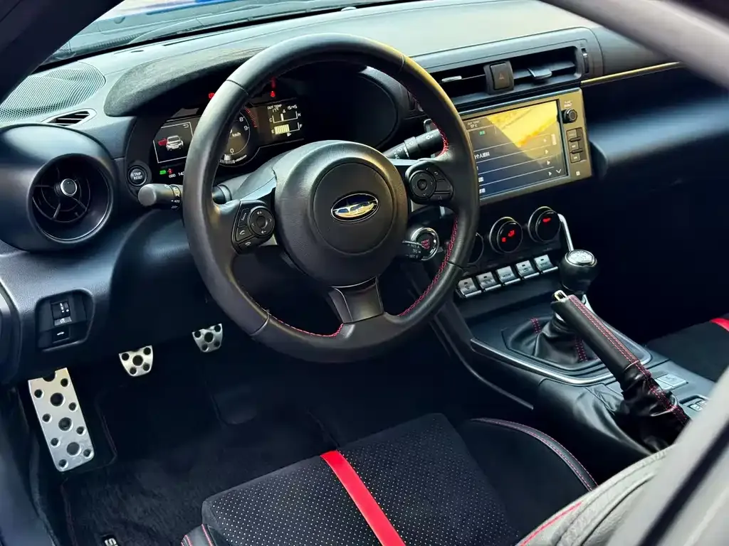 Subaru BRZ 2023 из CN, фото 7