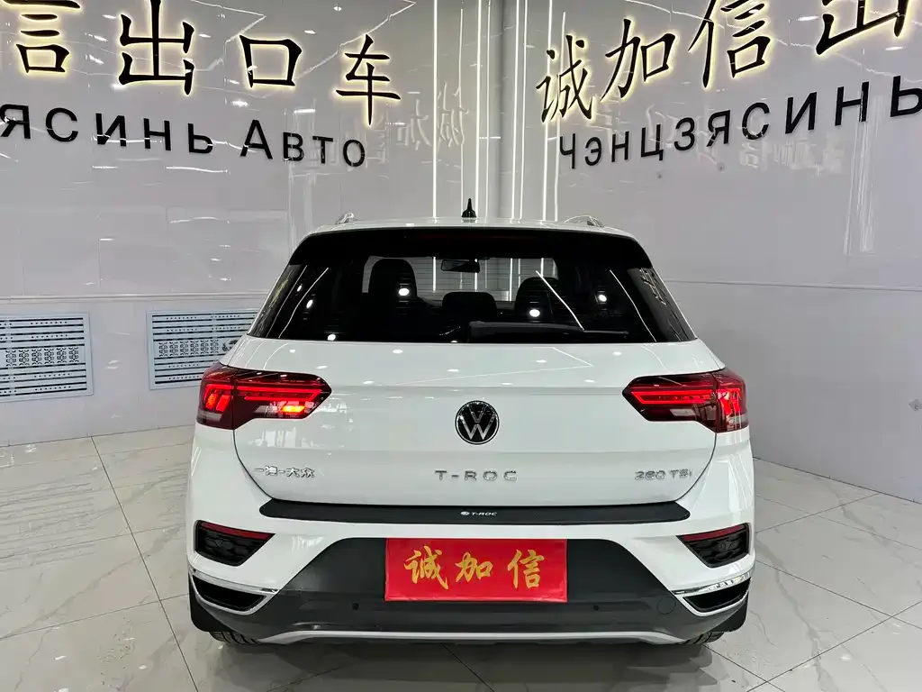 Volkswagen T-Roc — фото 2