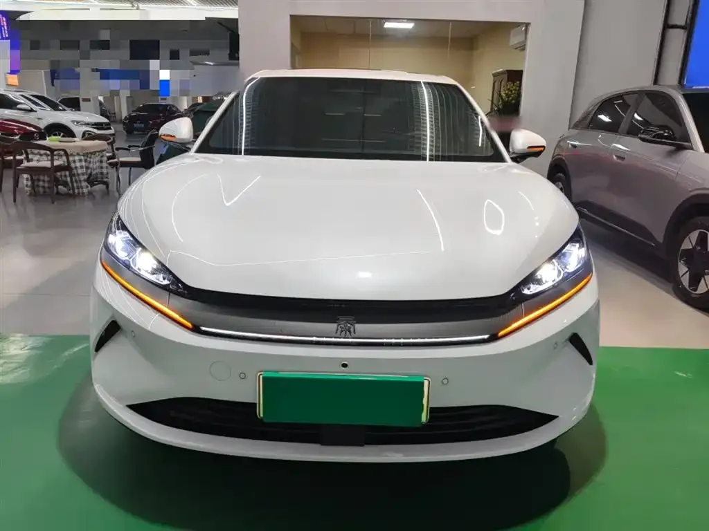BYD Qin L — фото 3