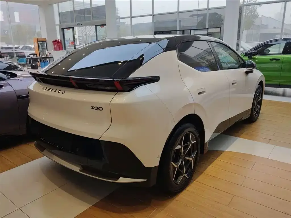Lynk & Co Z20 2026 из CN, фото 10