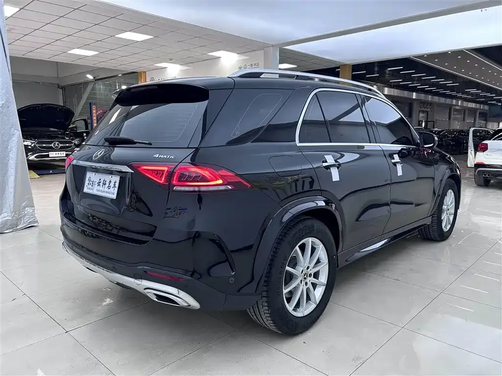 Mercedes-Benz GLE — фото 2