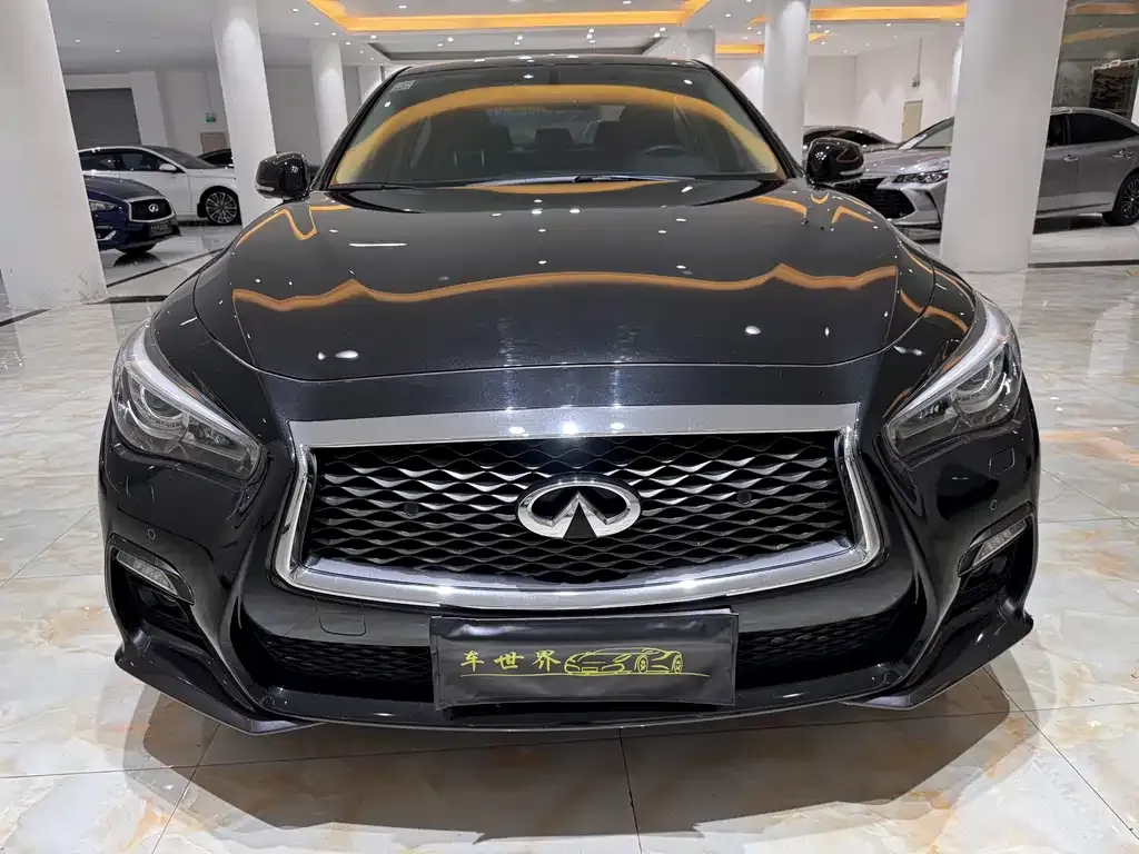 Infiniti Q50L — фото 3