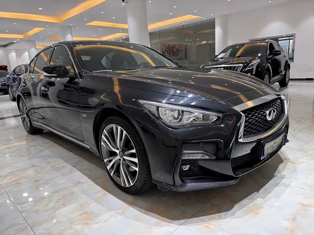 Infiniti Q50L — фото 8