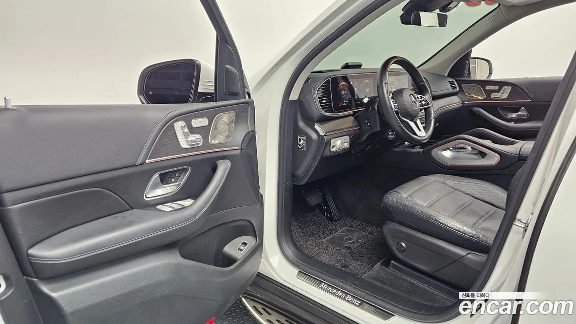 Mercedes-Benz GLE-Class — фото 6