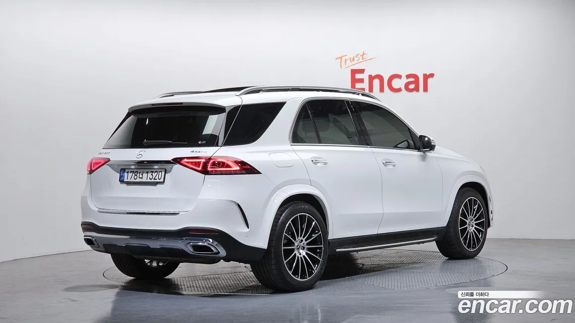 Mercedes-Benz GLE-Class — фото 2