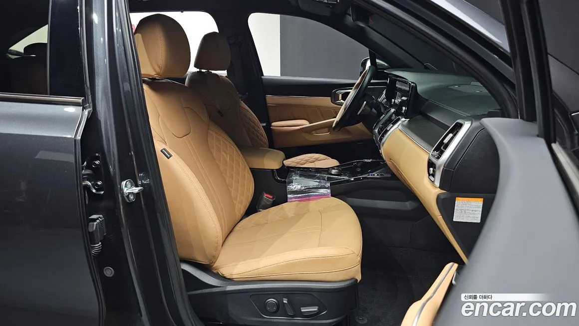 Kia Sorento — фото 5