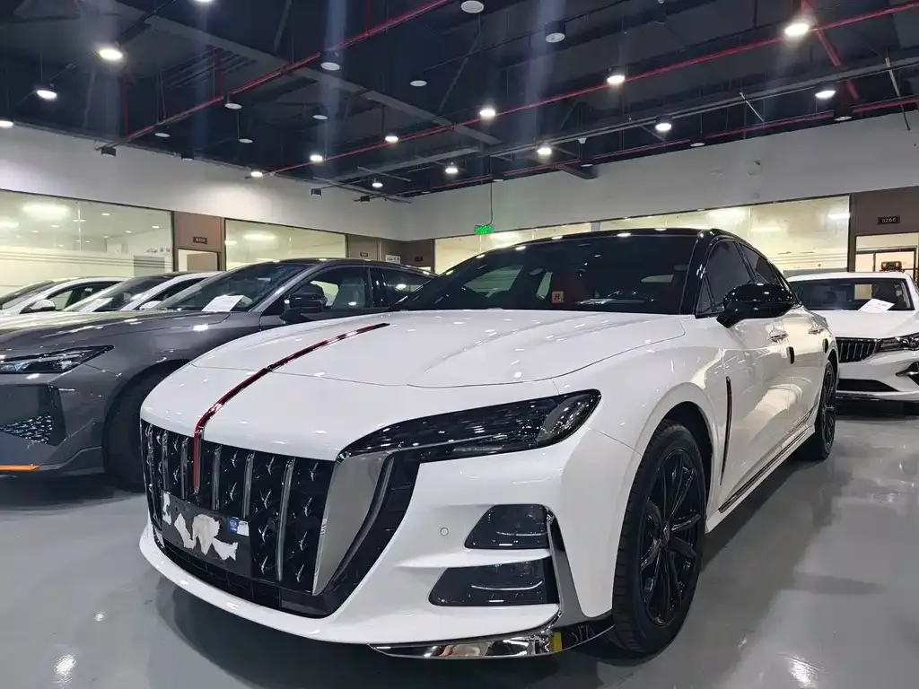 Hongqi H6