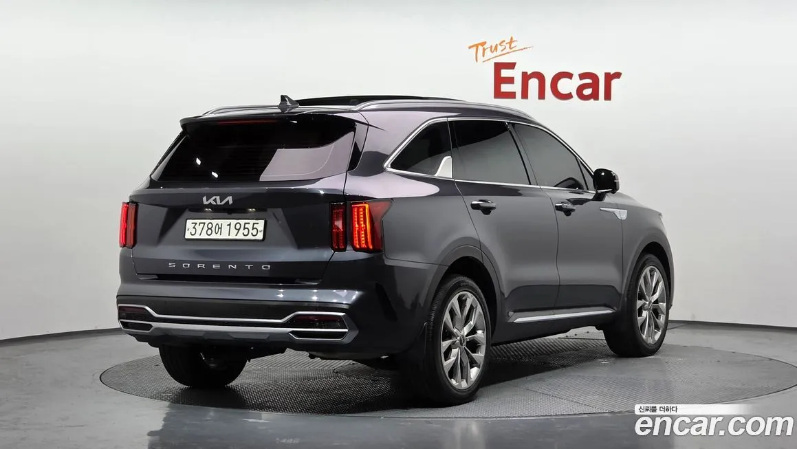 Kia Sorento — фото 4