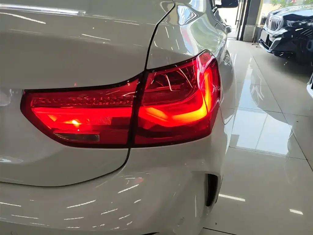 BMW 1 Series — фото 2