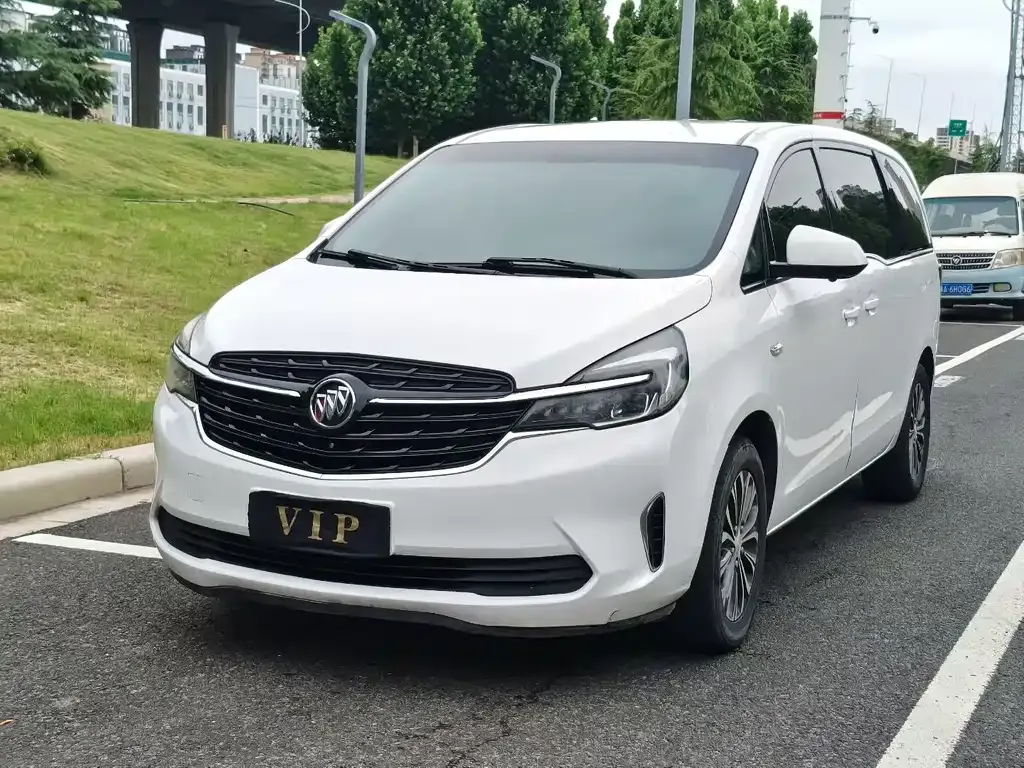 Buick GL8 2021 из CN, фото 1
