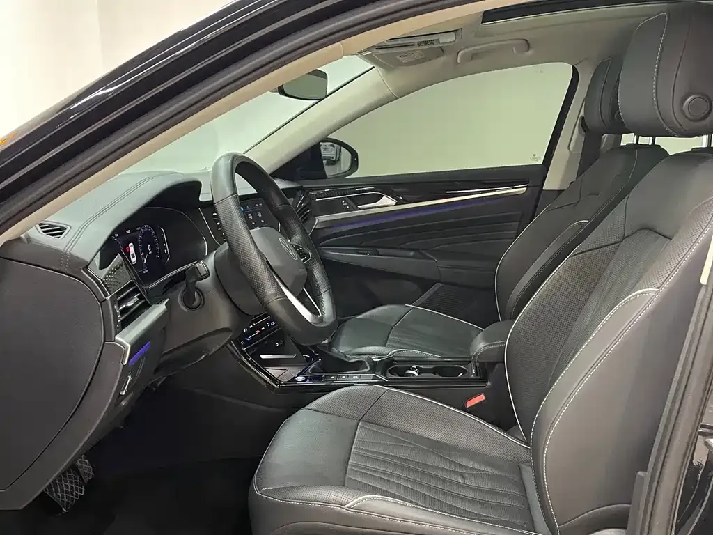 Volkswagen Passat — фото 4