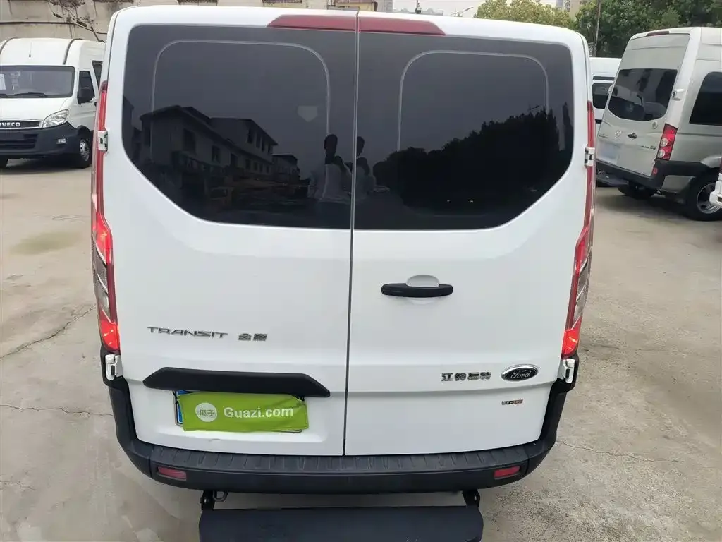 Ford Transit 2022 из CN, фото 6