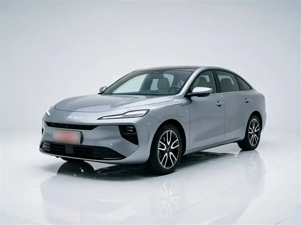 Roewe D6