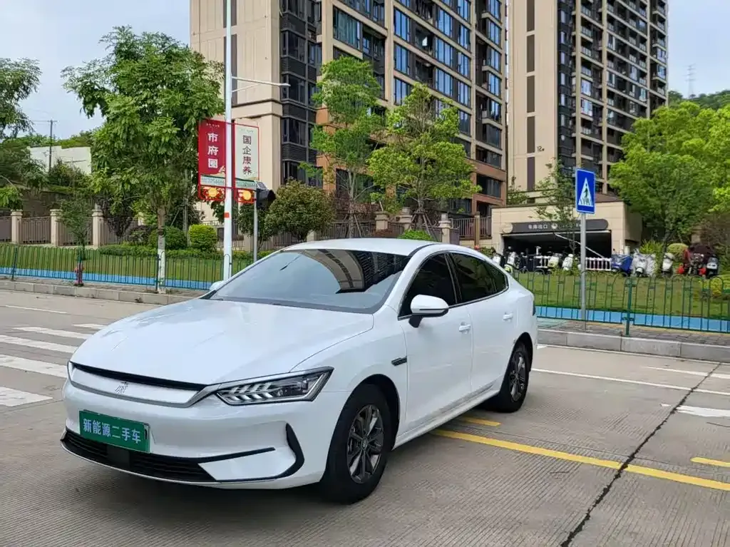 BYD Qin PLUS — фото 1