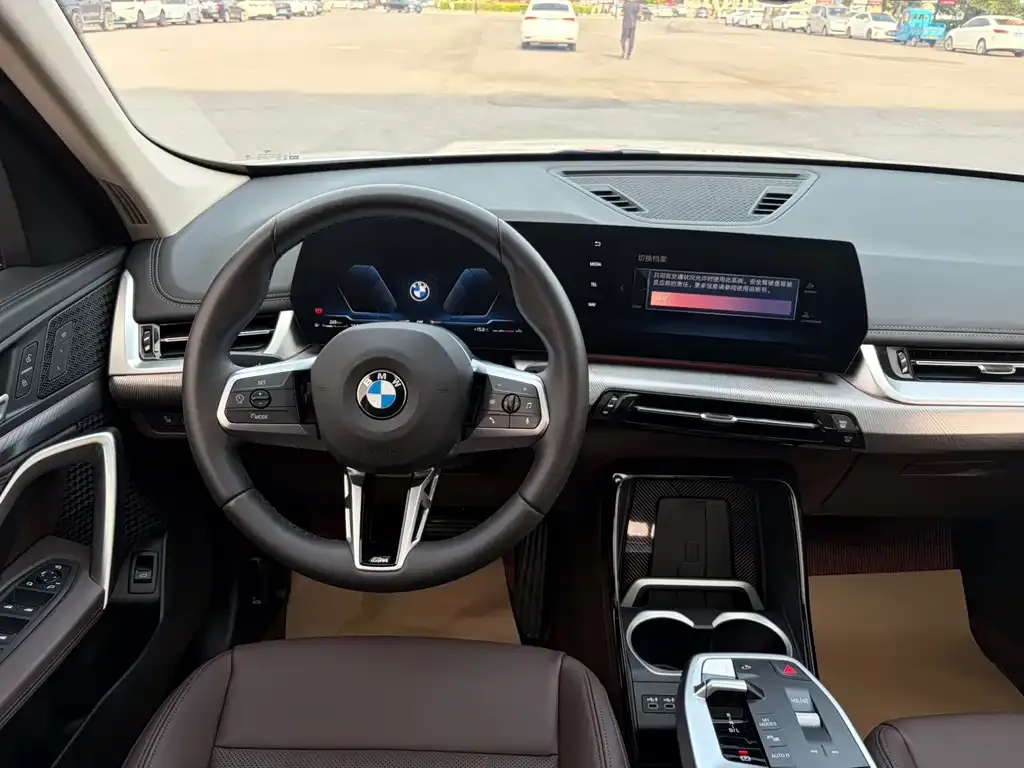 BMW X1 2024 из CN, фото 6