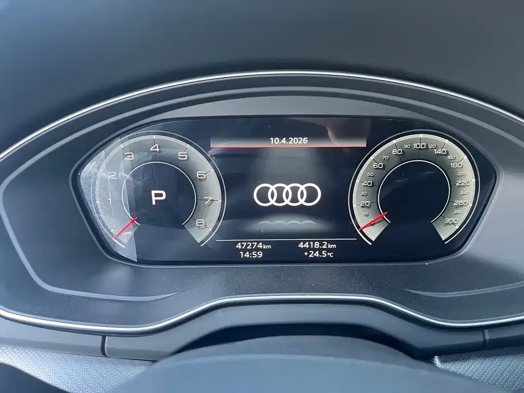 Audi Q5L — фото 5