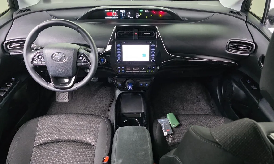 Toyota Prius 2022 из KR, фото 7
