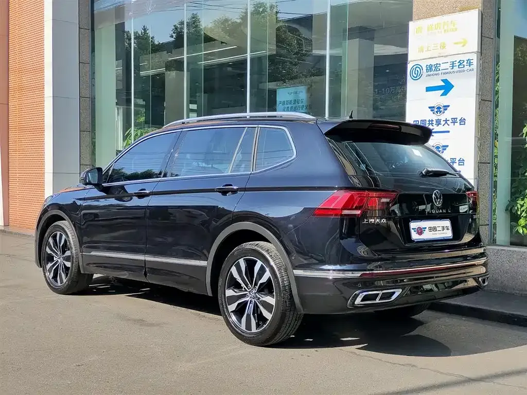 Volkswagen Tiguan L — фото 6