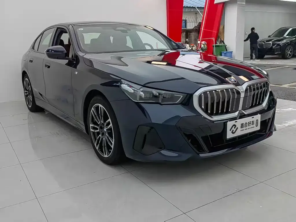 BMW 5 Series (Import) — фото 7