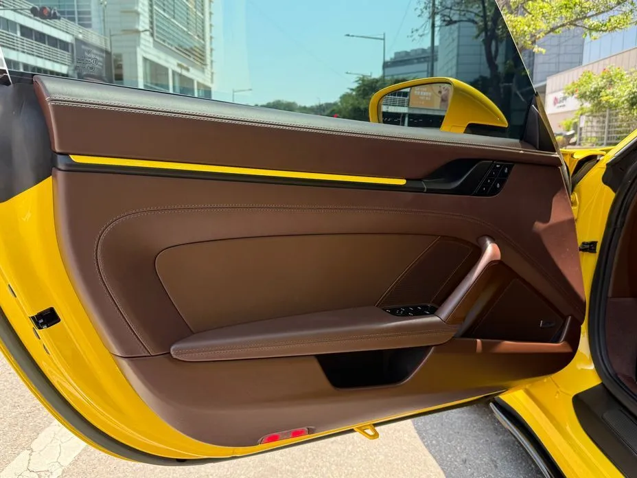 Porsche 911 2023 из KR, фото 3