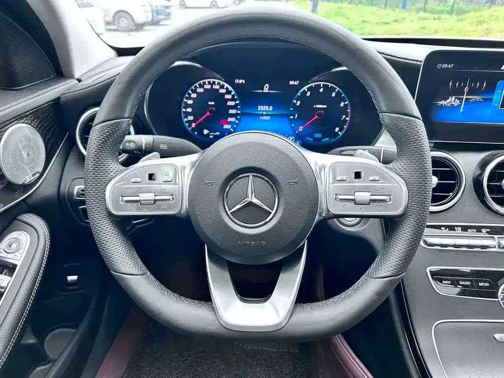 Mercedes-Benz C-Class — фото 10