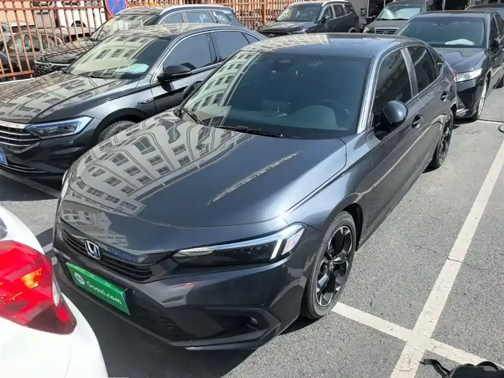 Honda Civic — фото 10
