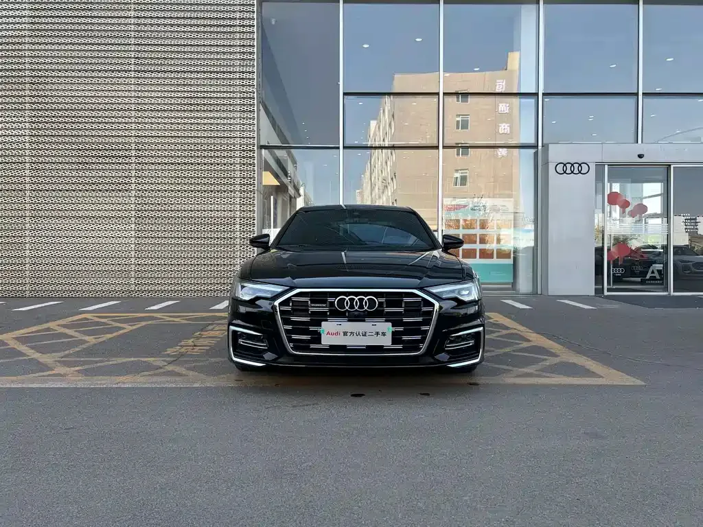Audi A6L — фото 10