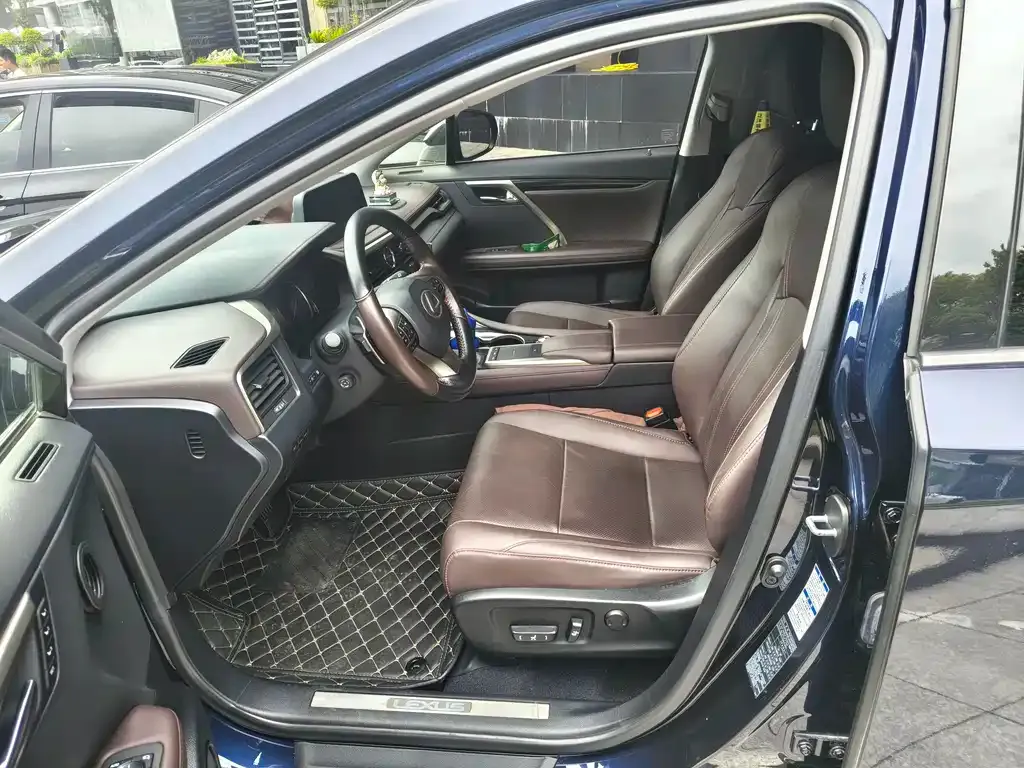 Lexus RX 2021 из CN, фото 7