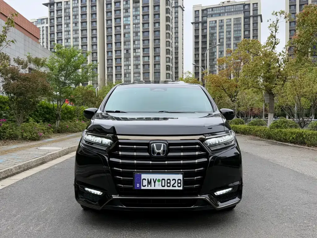 Honda Elysion — фото 10