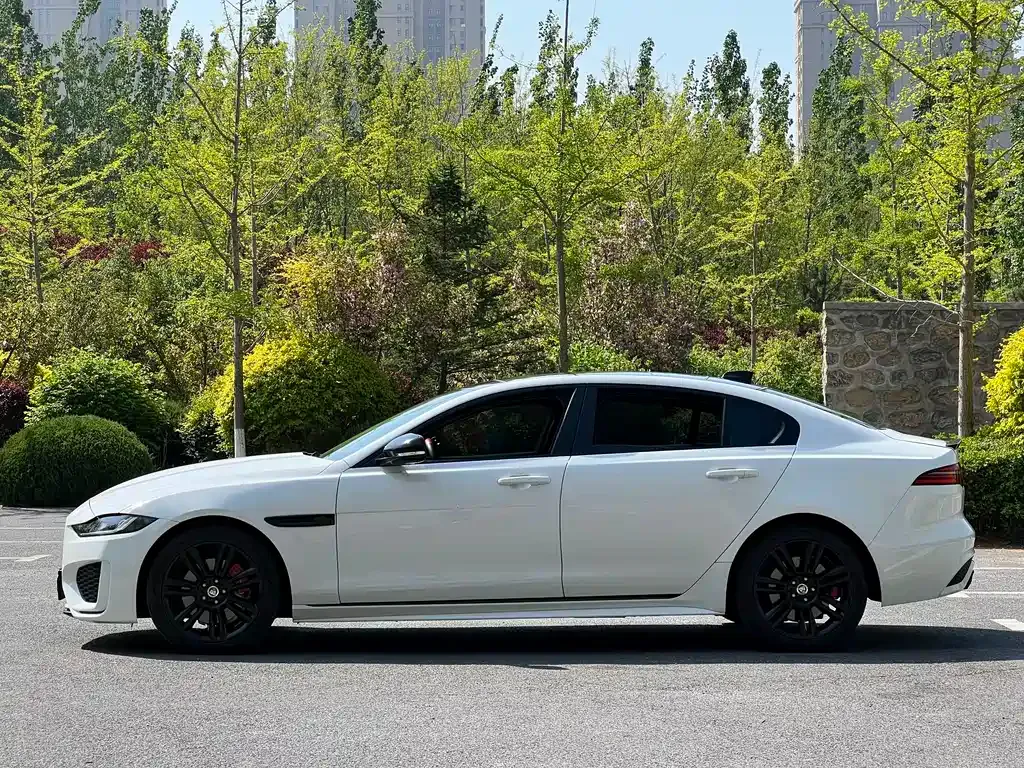 Jaguar XEL 2024 из CN, фото 8