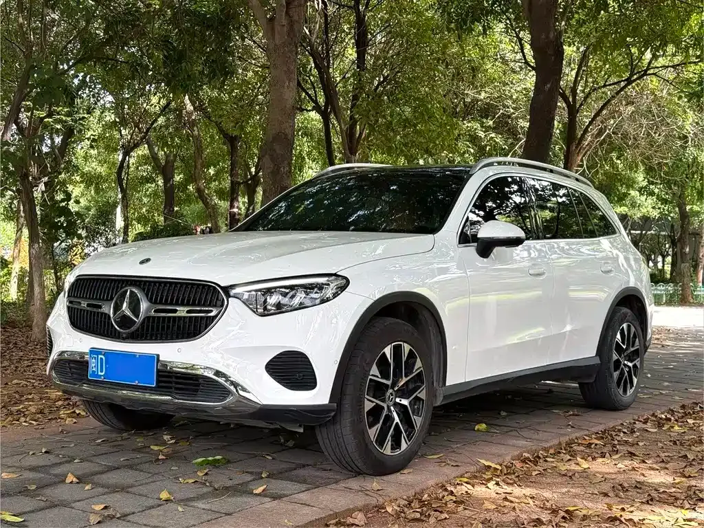 Mercedes-Benz GLC 2023 из CN, фото 1