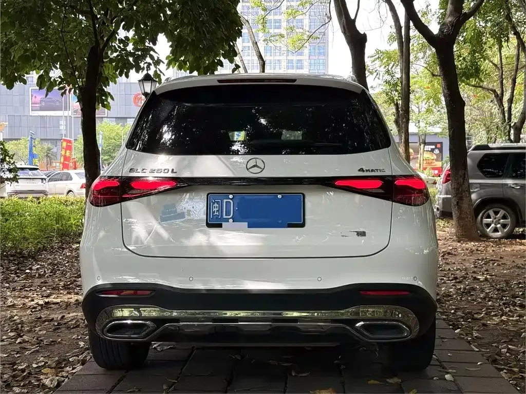 Mercedes-Benz GLC 2023 из CN, фото 6
