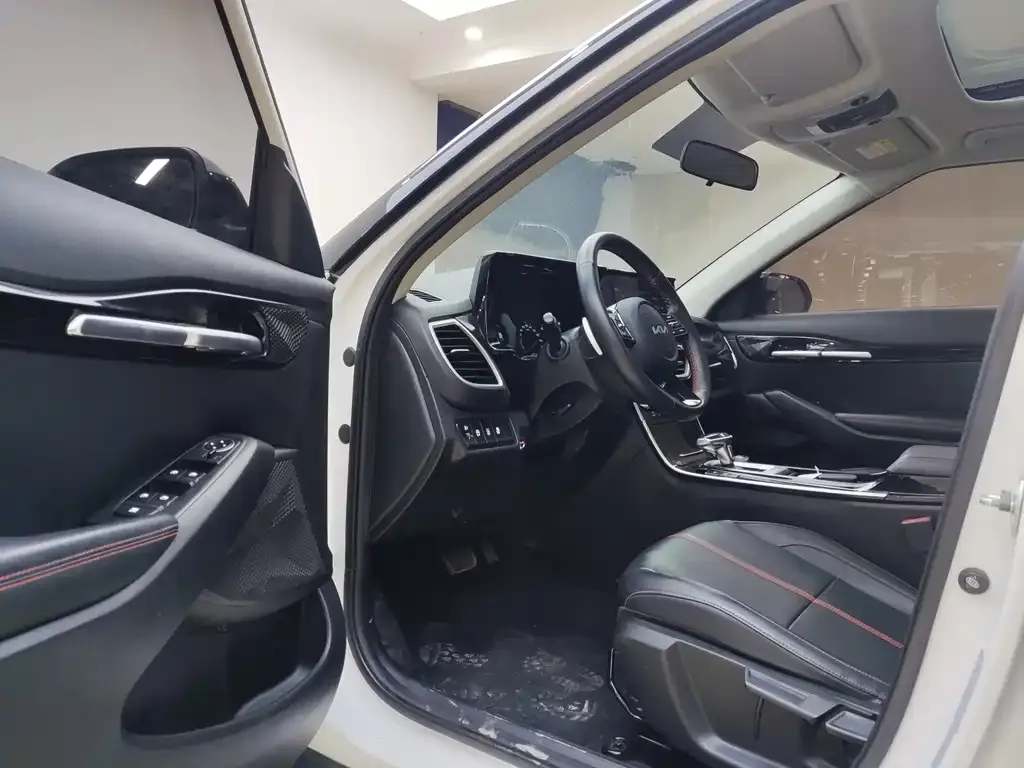 Kia KX3 2021 из CN, фото 10