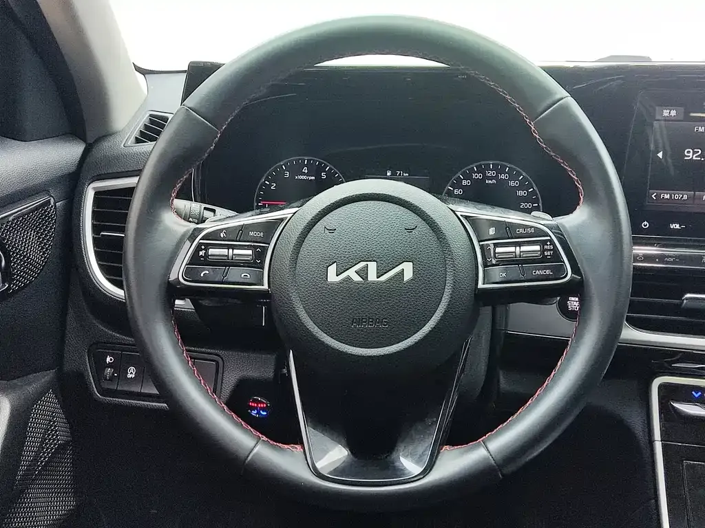 Kia KX3 2021 из CN, фото 6