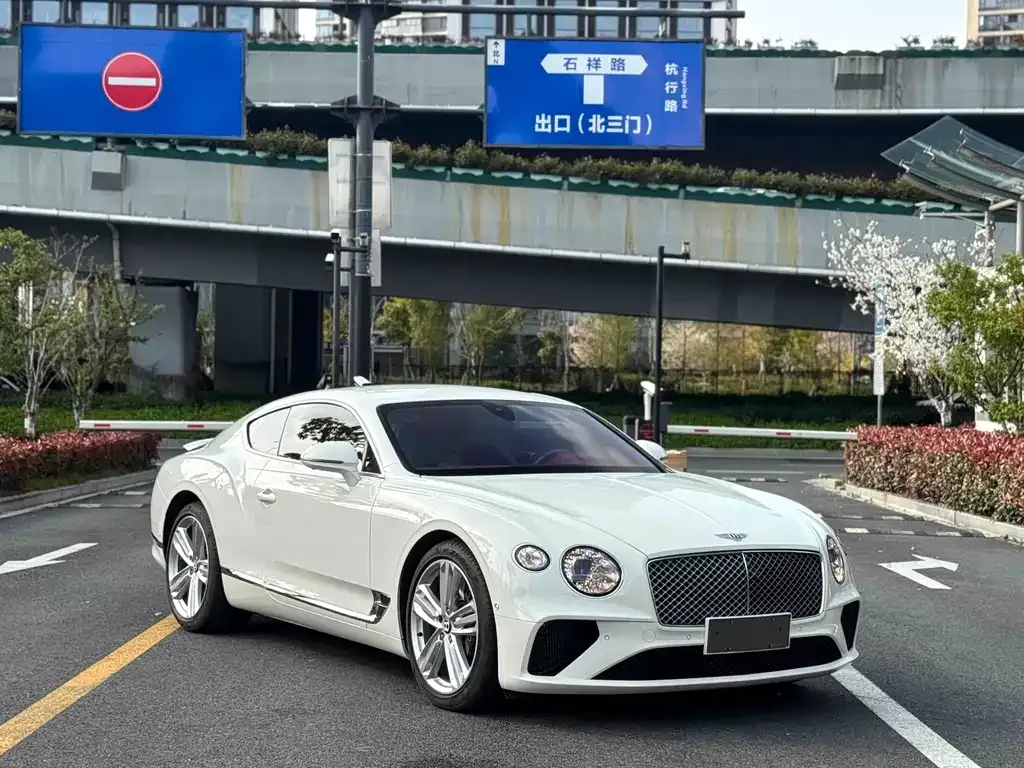 Bentley Continental — фото 3