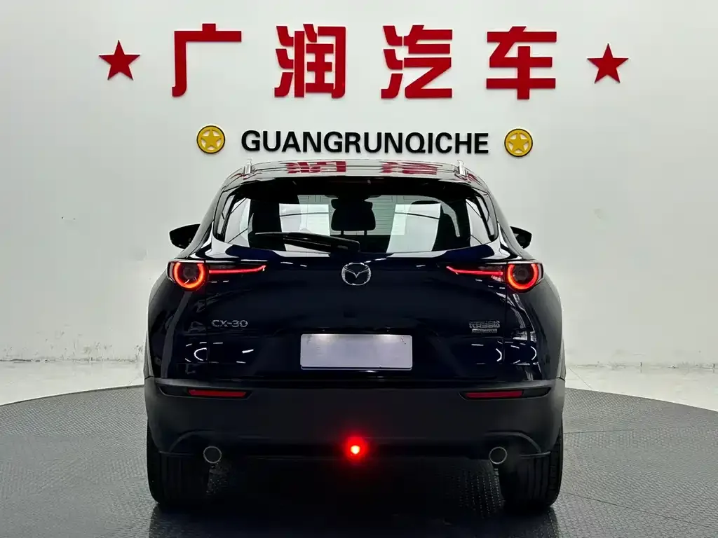 Mazda CX-30 2021 из CN, фото 10