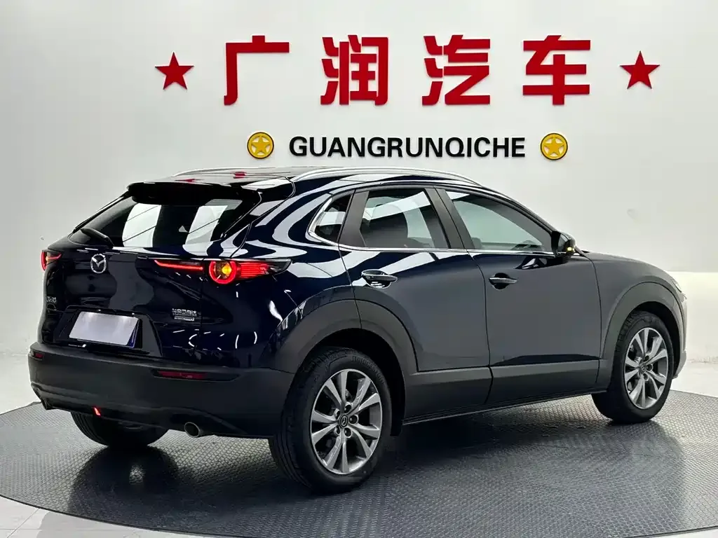 Mazda CX-30 2021 из CN, фото 2