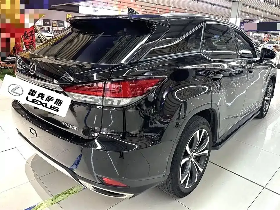 Lexus RX — фото 5