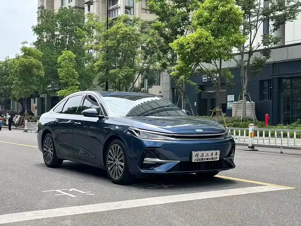 Geely 银河A7 EM — фото 9