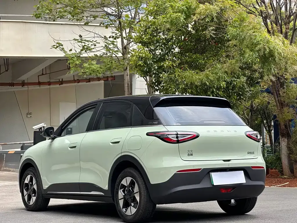 Geely Starburst — фото 10