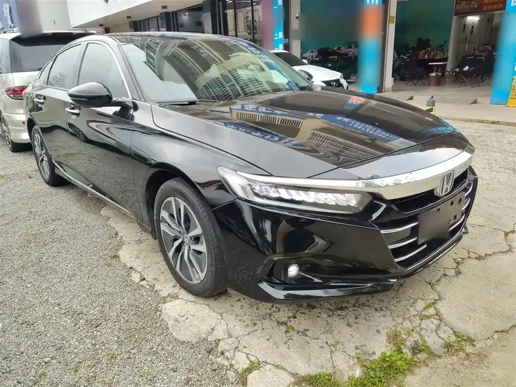 Honda Accord — фото 6