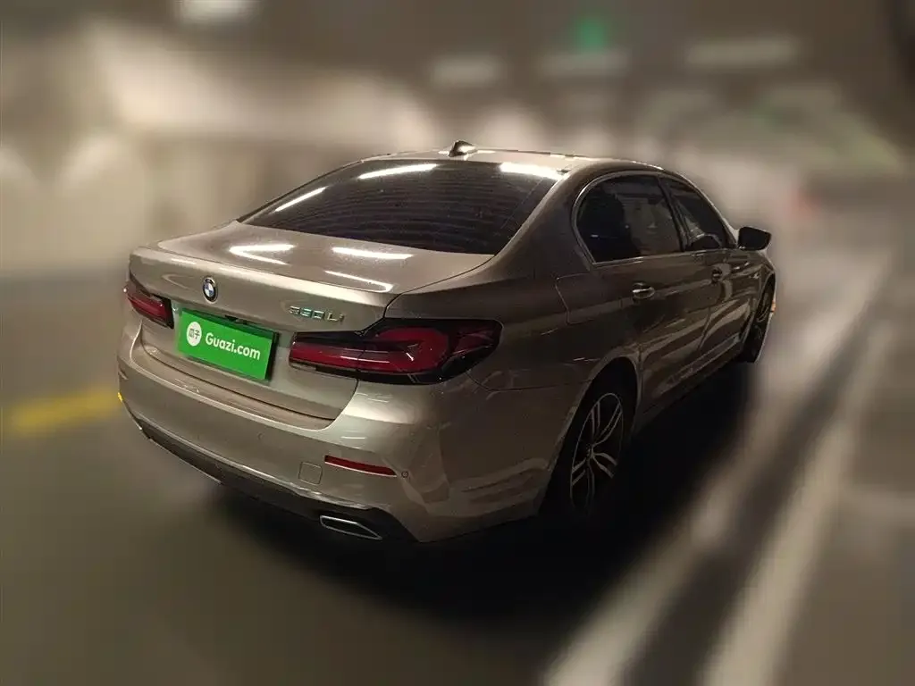 BMW 5 Series — фото 2
